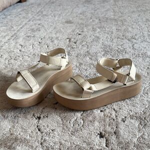 Teva Cream and Tan Platform Sandals